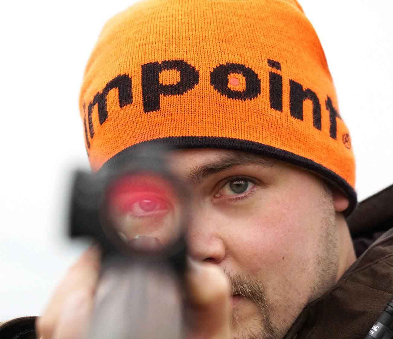 aimpoint skytte med två ögon